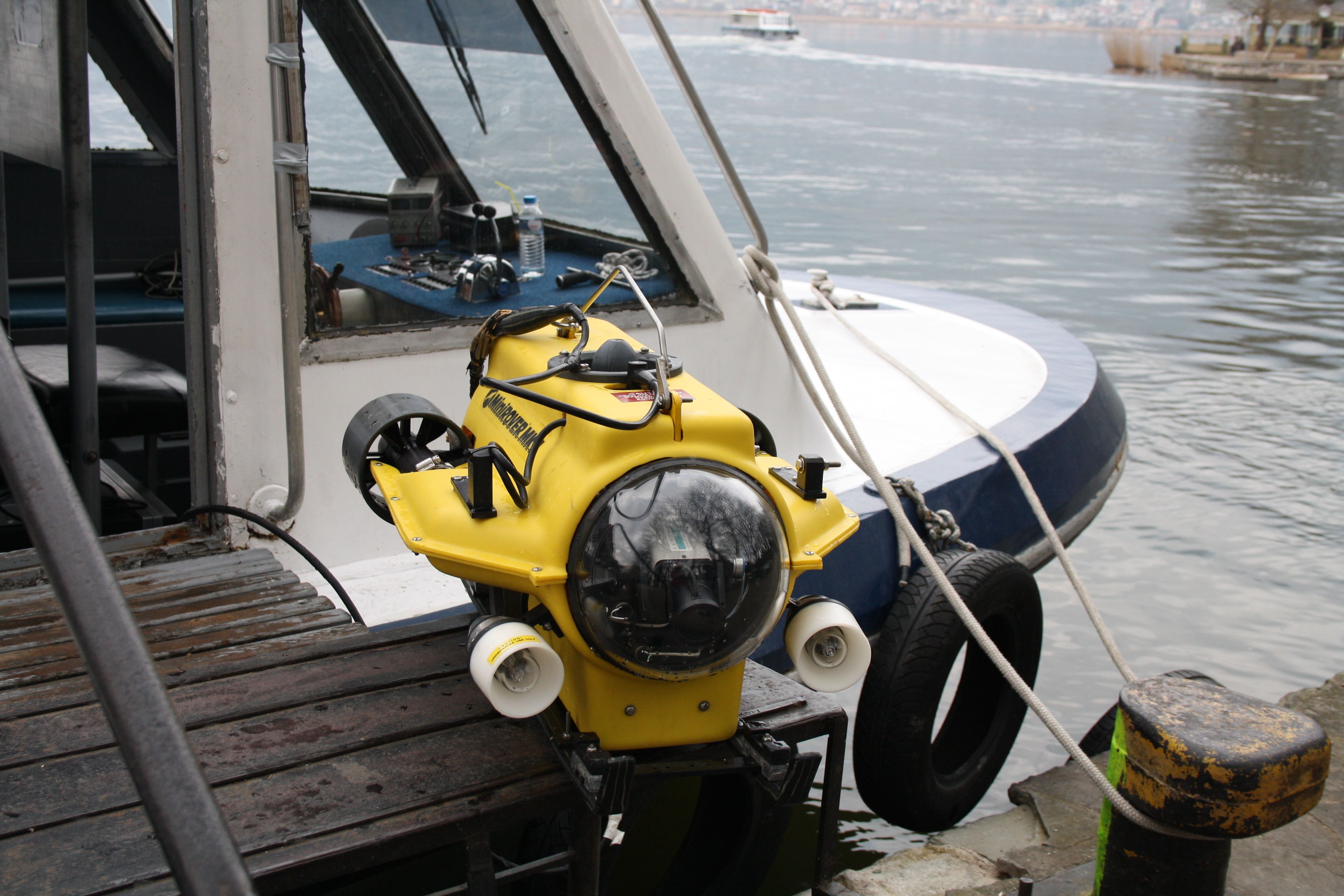 Benthos MKII Remote Operated Vehicle (ROV)